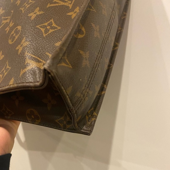 Louis Vuitton Long Tote Bag - Picture 6 of 16